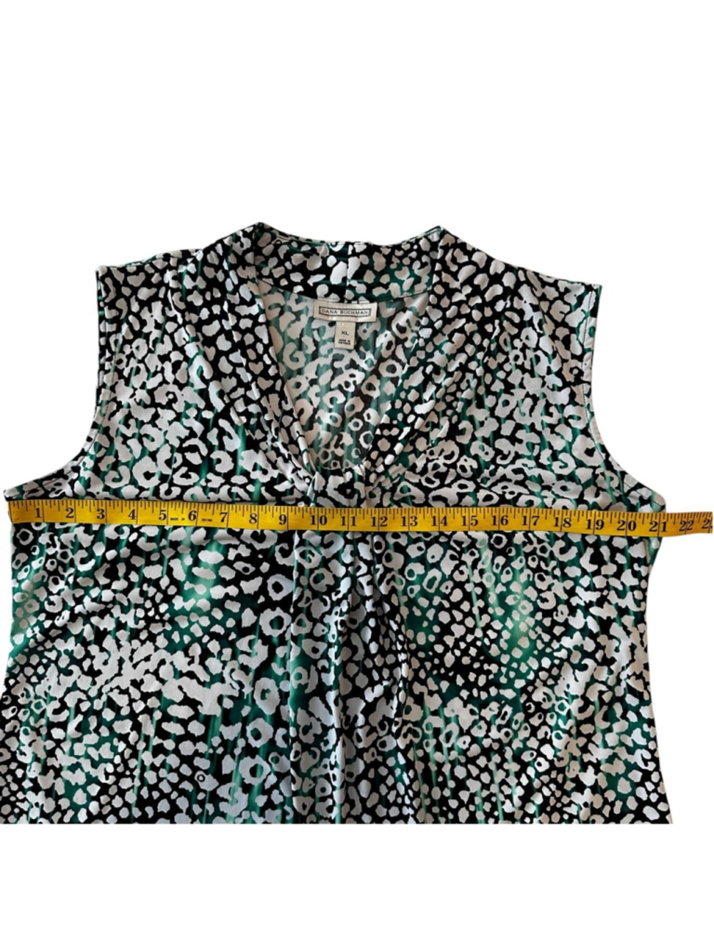 Dana Buchman Chic Sleeveless Career Blouse Womens XL Green & Black Animal Print - Picture 10 of 13